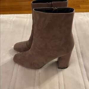 Elegant Lulus Brown/pink Suede Ankle Boots